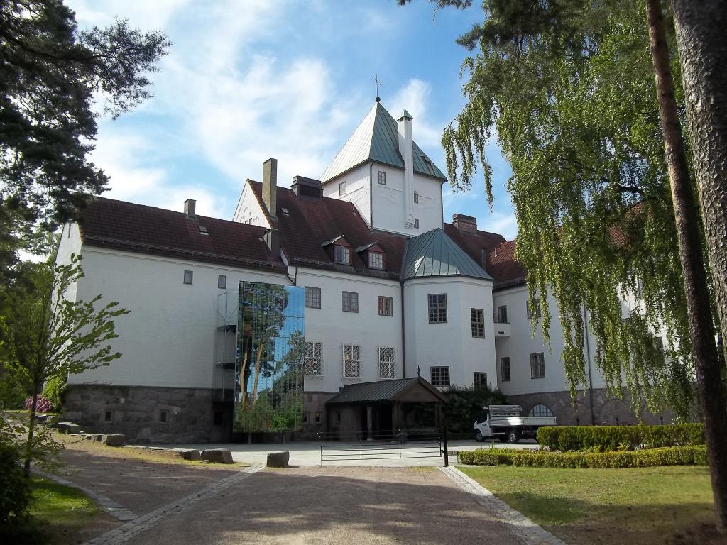 https://mdw-travel-data-us-east-1.s3.amazonaws.com/img/country/Norway/The-Holocaust-Center/img_00.jpg