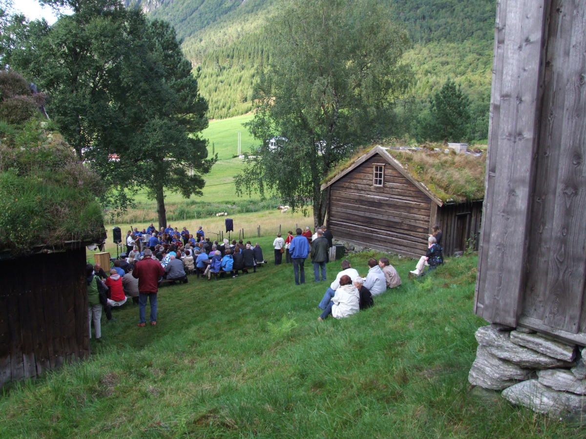 https://mdw-travel-data-us-east-1.s3.amazonaws.com/img/country/Norway/Tresfjord-Museum/img_00.jpg