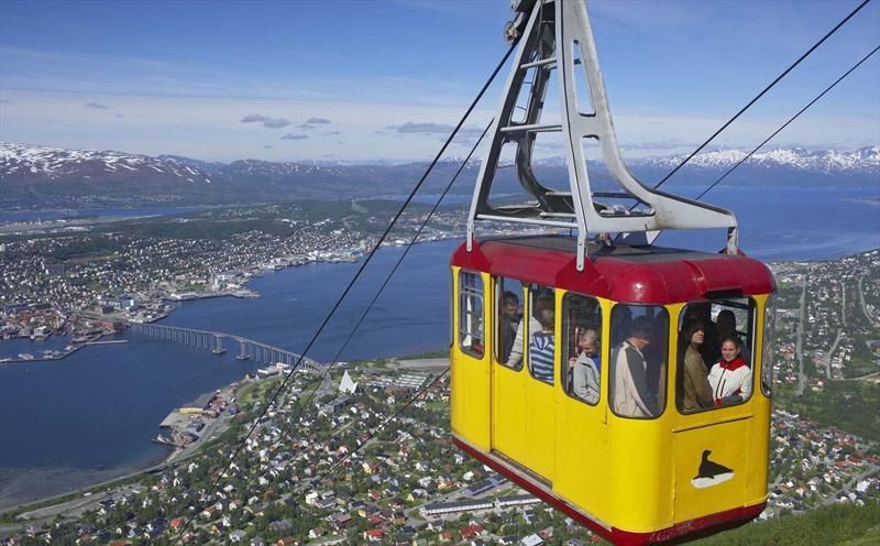 https://mdw-travel-data-us-east-1.s3.amazonaws.com/img/country/Norway/Tromso-Cable-Car/img_03.jpg