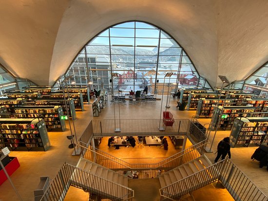 https://mdw-travel-data-us-east-1.s3.amazonaws.com/img/country/Norway/Tromso-Public-library/img_01.jpg