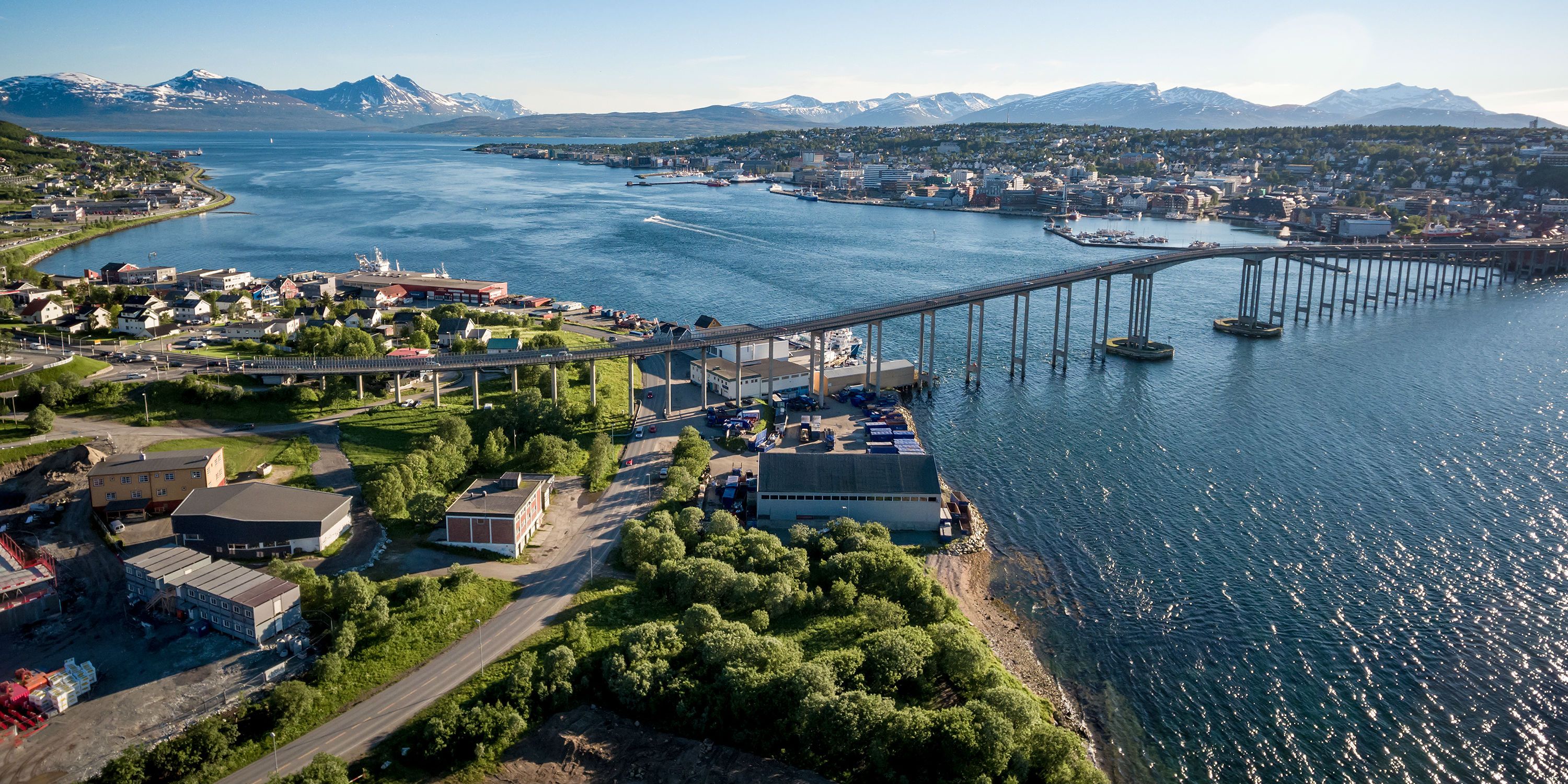 https://mdw-travel-data-us-east-1.s3.amazonaws.com/img/country/Norway/Tromso-Wilderness-Centre/img_03.jpg