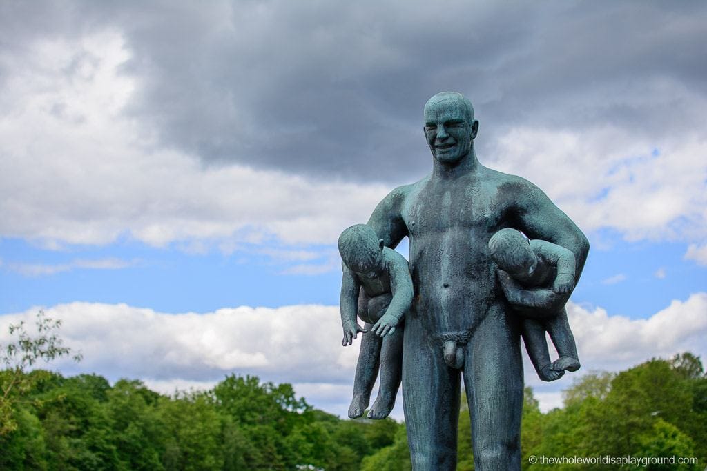 https://mdw-travel-data-us-east-1.s3.amazonaws.com/img/country/Norway/Vigeland-Sculpture-Park/img_02.jpg