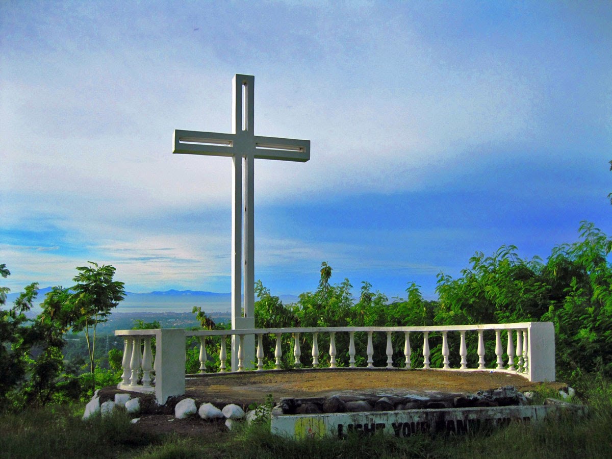 https://mdw-travel-data-us-east-1.s3.amazonaws.com/img/country/Philippines/Abong-Abong-Park/img_00.jpg