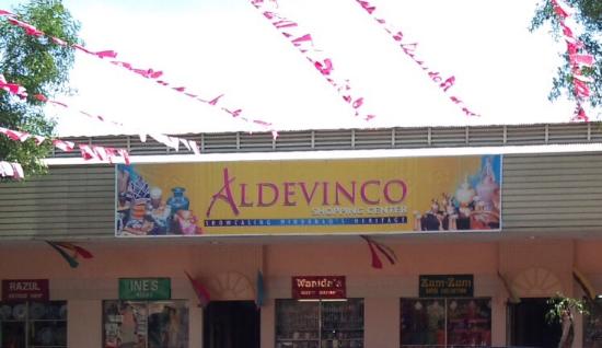 https://mdw-travel-data-us-east-1.s3.amazonaws.com/img/country/Philippines/Aldevinco-Shopping-Center/img_03.jpg