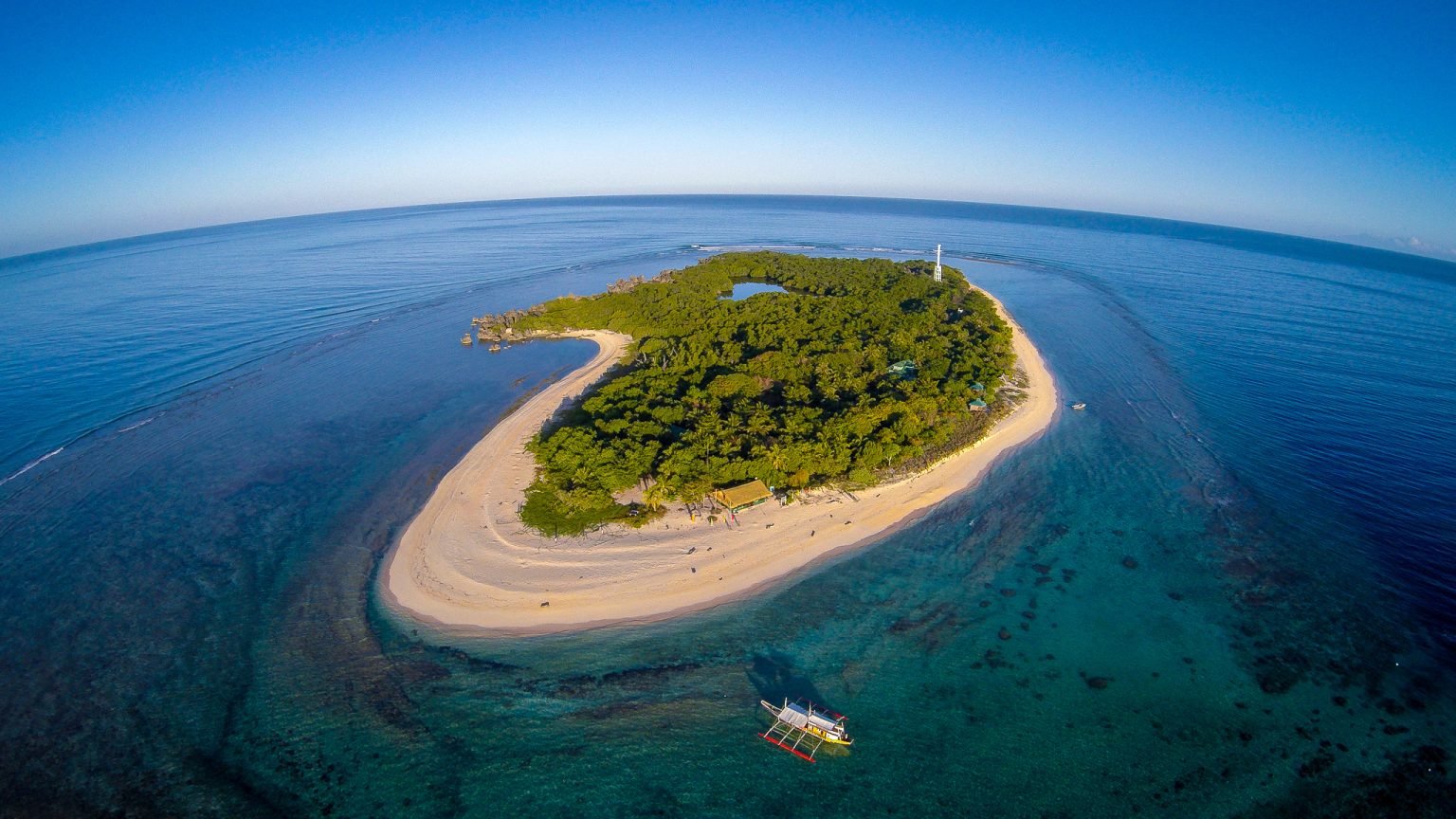 https://mdw-travel-data-us-east-1.s3.amazonaws.com/img/country/Philippines/Apo-Island/img_01.jpg