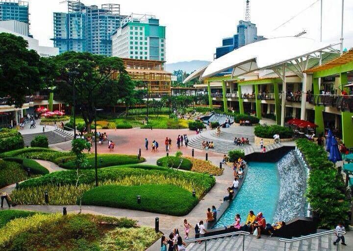 https://mdw-travel-data-us-east-1.s3.amazonaws.com/img/country/Philippines/Ayala-Centrio-Mall/img_03.jpg