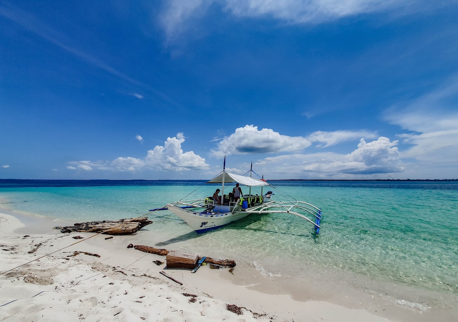 https://mdw-travel-data-us-east-1.s3.amazonaws.com/img/country/Philippines/Balabac-Island/img_01.jpg