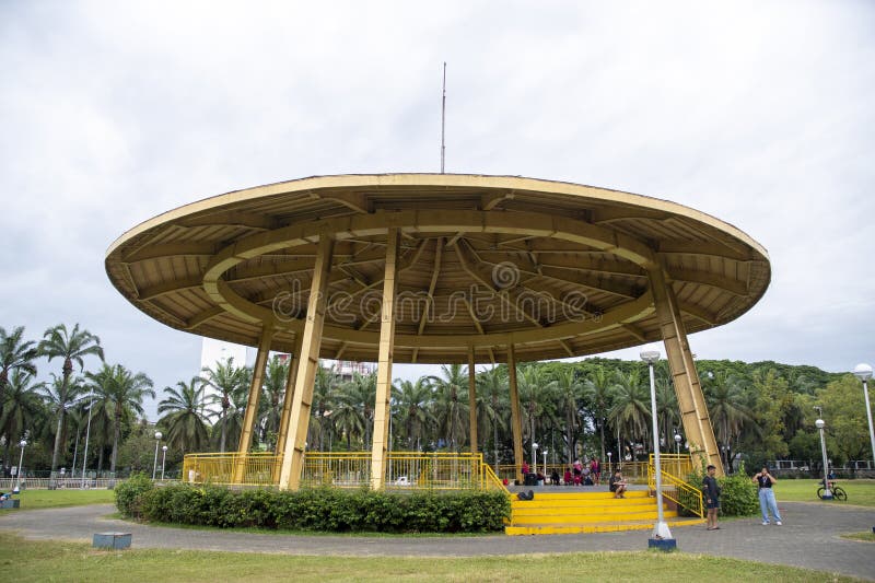 https://mdw-travel-data-us-east-1.s3.amazonaws.com/img/country/Philippines/Bayanihan-Park--formerly-Astro-Park-/img_03.jpg
