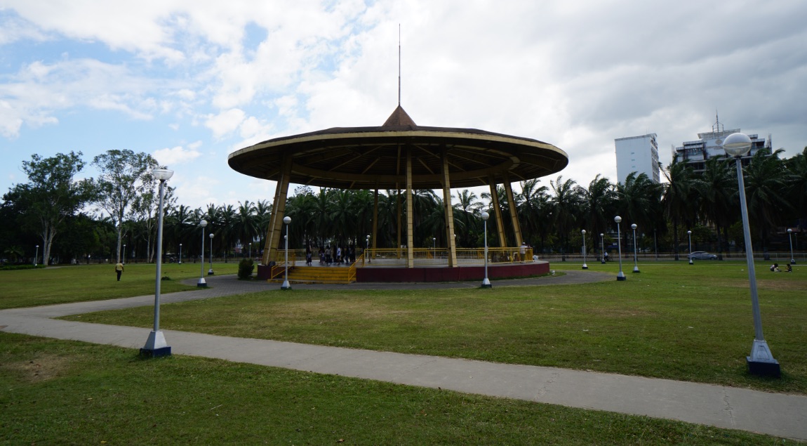 https://mdw-travel-data-us-east-1.s3.amazonaws.com/img/country/Philippines/Bayanihan-Park/img_03.jpg