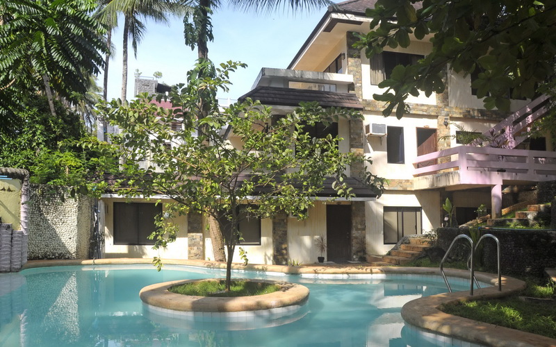 https://mdw-travel-data-us-east-1.s3.amazonaws.com/img/country/Philippines/Boracay-Terraces-Resort/img_03.jpg