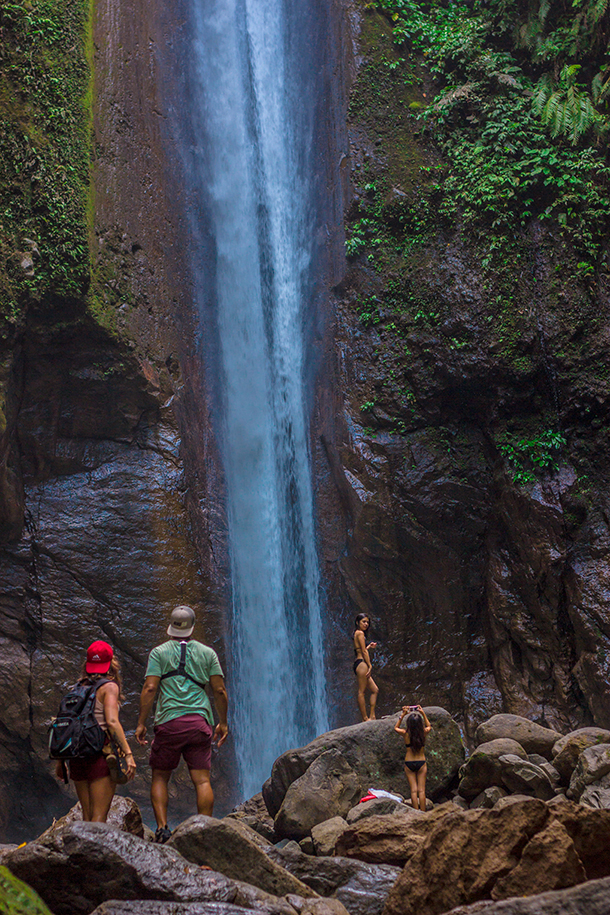 https://mdw-travel-data-us-east-1.s3.amazonaws.com/img/country/Philippines/Casaroro-Falls/img_03.jpg