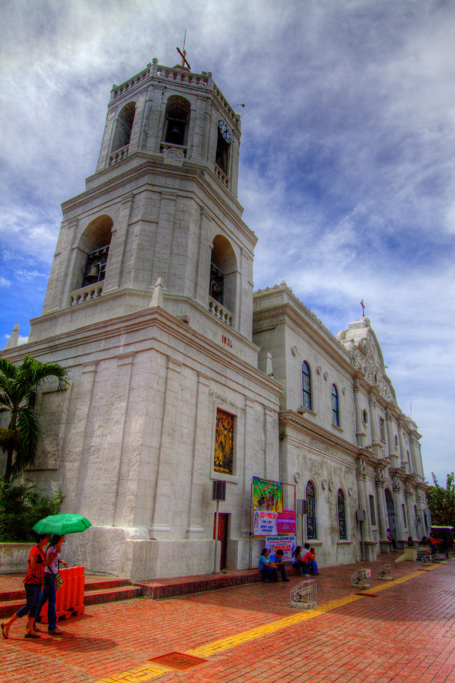 https://mdw-travel-data-us-east-1.s3.amazonaws.com/img/country/Philippines/Cebu-Metropolitan-Cathedral/img_03.jpg