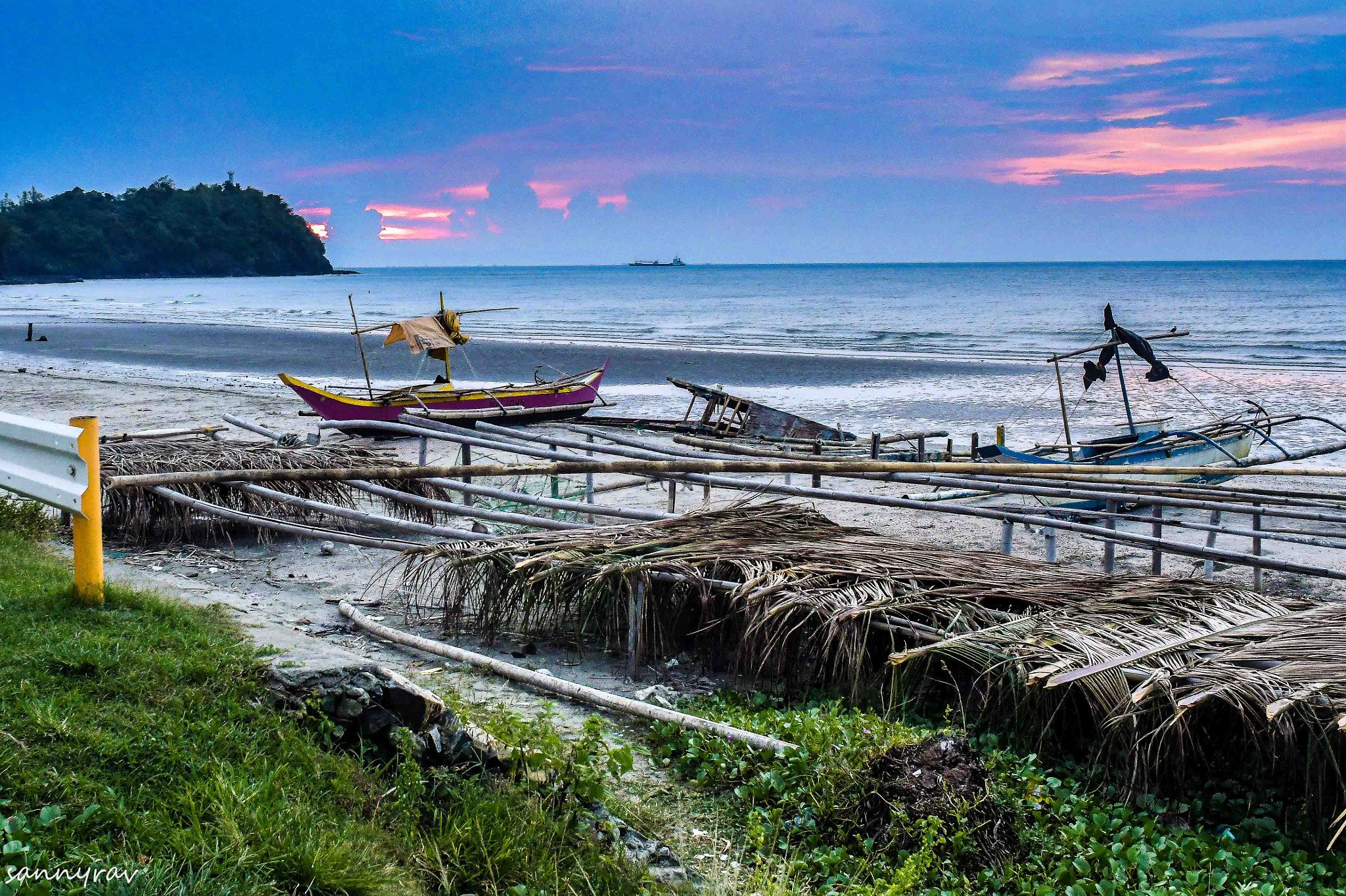 https://mdw-travel-data-us-east-1.s3.amazonaws.com/img/country/Philippines/Culasi-Beach/img_01.jpg