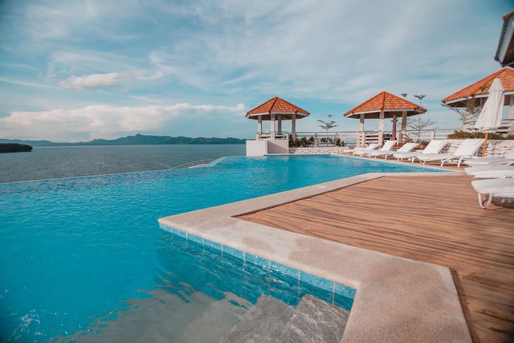 https://mdw-travel-data-us-east-1.s3.amazonaws.com/img/country/Philippines/Dakak-Park-and-Beach-Resort/img_01.jpg