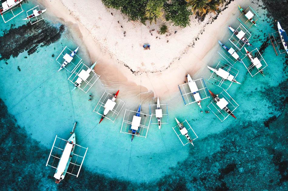 https://mdw-travel-data-us-east-1.s3.amazonaws.com/img/country/Philippines/Daku-Island/img_01.jpg