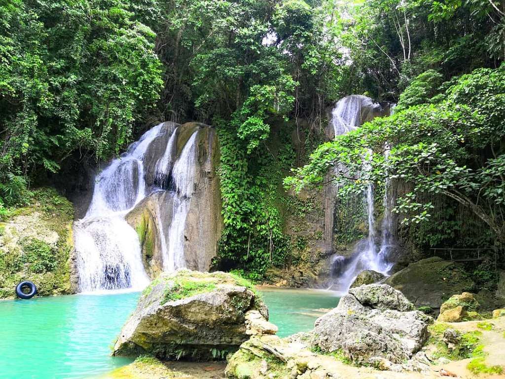 https://mdw-travel-data-us-east-1.s3.amazonaws.com/img/country/Philippines/Dimiao-Twin-Falls/img_01.jpg