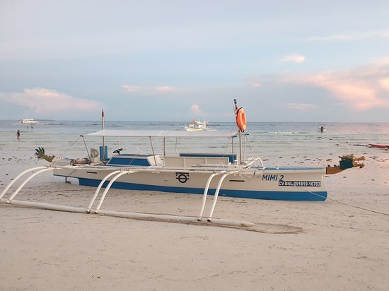 https://mdw-travel-data-us-east-1.s3.amazonaws.com/img/country/Philippines/Dumaluan-Beach/img_03.jpg