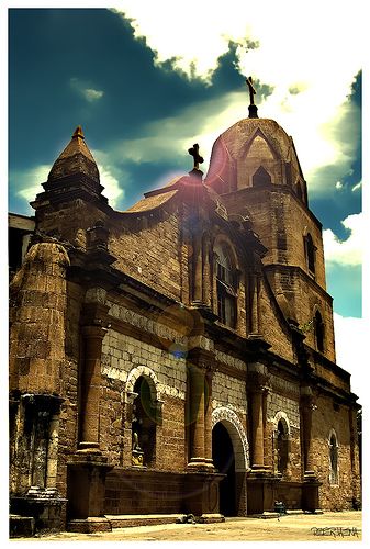 https://mdw-travel-data-us-east-1.s3.amazonaws.com/img/country/Philippines/Guimbal-Church/img_00.jpg