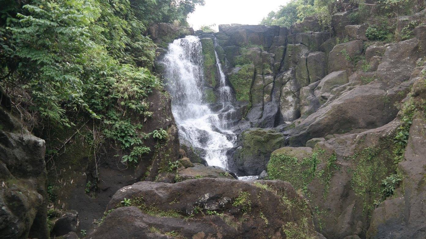 https://mdw-travel-data-us-east-1.s3.amazonaws.com/img/country/Philippines/Hulugan-Falls/img_03.jpg