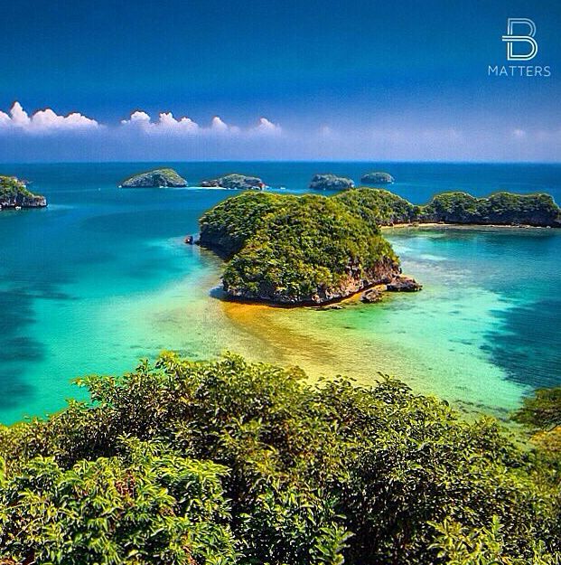 https://mdw-travel-data-us-east-1.s3.amazonaws.com/img/country/Philippines/Hundred-Islands-National-Park/img_02.jpg