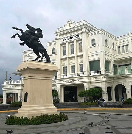 https://mdw-travel-data-us-east-1.s3.amazonaws.com/img/country/Philippines/Iloilo-Museum-of-Contemporary-Art/img_01.jpg
