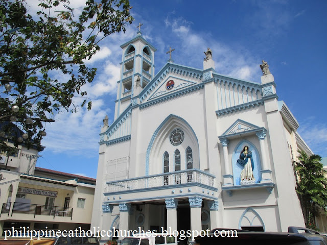 https://mdw-travel-data-us-east-1.s3.amazonaws.com/img/country/Philippines/Immaculate-Conception-Parish-Church/img_00.jpg