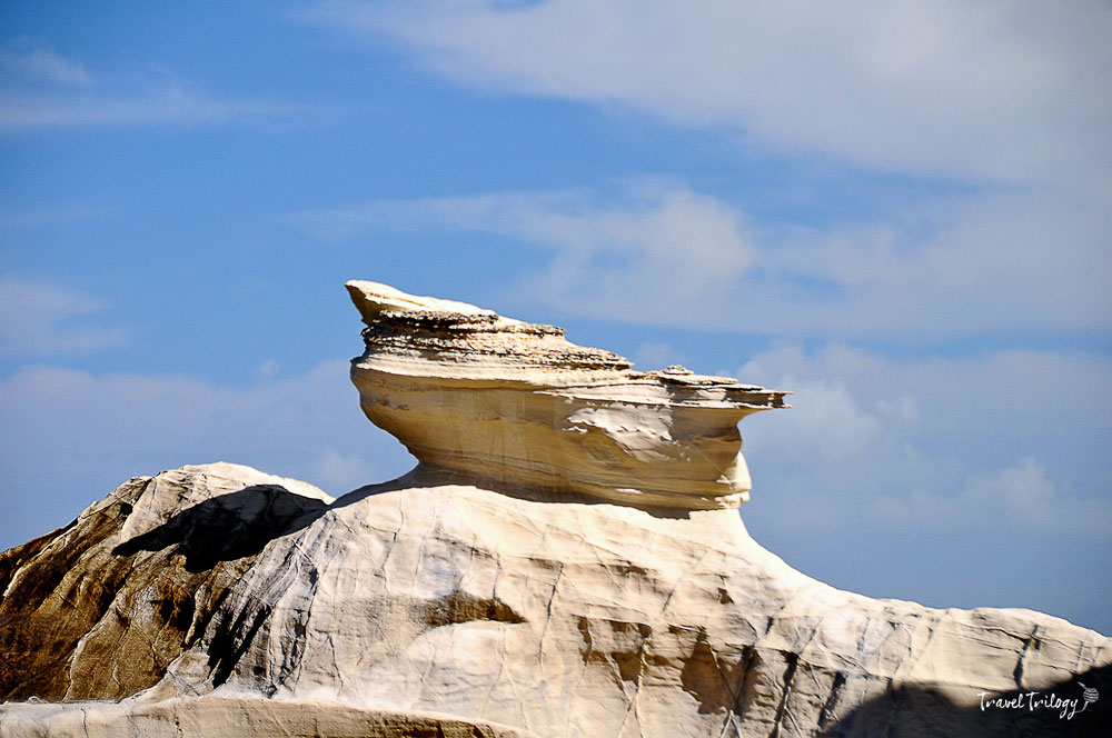 https://mdw-travel-data-us-east-1.s3.amazonaws.com/img/country/Philippines/Kapurpurawan-Rock-Formation/img_01.jpg