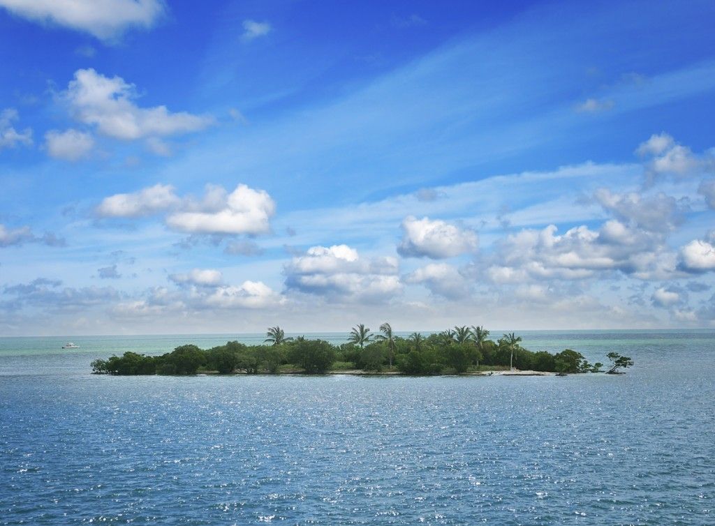 https://mdw-travel-data-us-east-1.s3.amazonaws.com/img/country/Philippines/Kopiat-Island/img_05.jpg