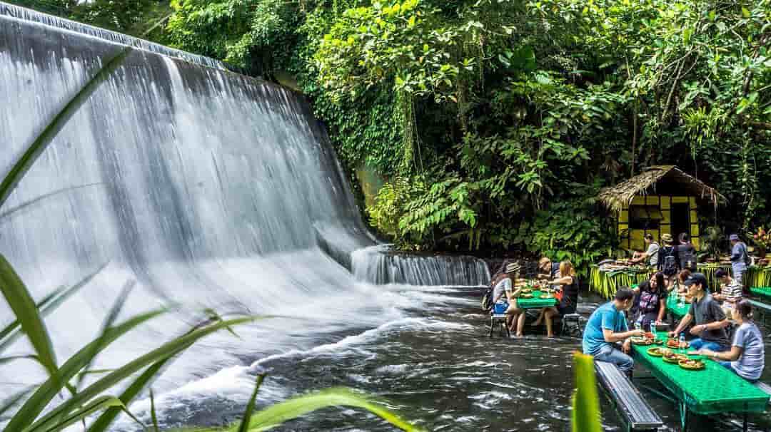 https://mdw-travel-data-us-east-1.s3.amazonaws.com/img/country/Philippines/Labasin-Waterfalls/img_02.jpg