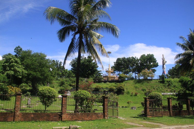 https://mdw-travel-data-us-east-1.s3.amazonaws.com/img/country/Philippines/Madonna-of-Japan-Japanese-War-Memorial/img_03.jpg