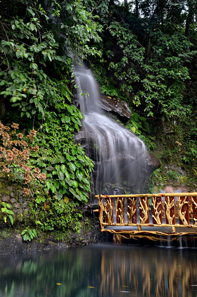 https://mdw-travel-data-us-east-1.s3.amazonaws.com/img/country/Philippines/Majayjay-Laguna/img_01.jpg