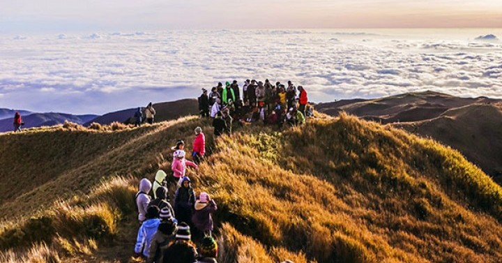 https://mdw-travel-data-us-east-1.s3.amazonaws.com/img/country/Philippines/Mount-Pulag/img_03.jpg