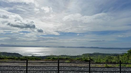 https://mdw-travel-data-us-east-1.s3.amazonaws.com/img/country/Philippines/Pililla-Wind-Farm/img_03.jpg