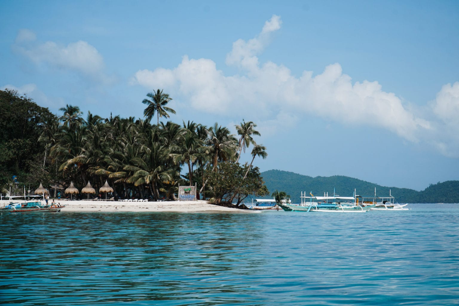 https://mdw-travel-data-us-east-1.s3.amazonaws.com/img/country/Philippines/Port-Barton/img_00.jpg