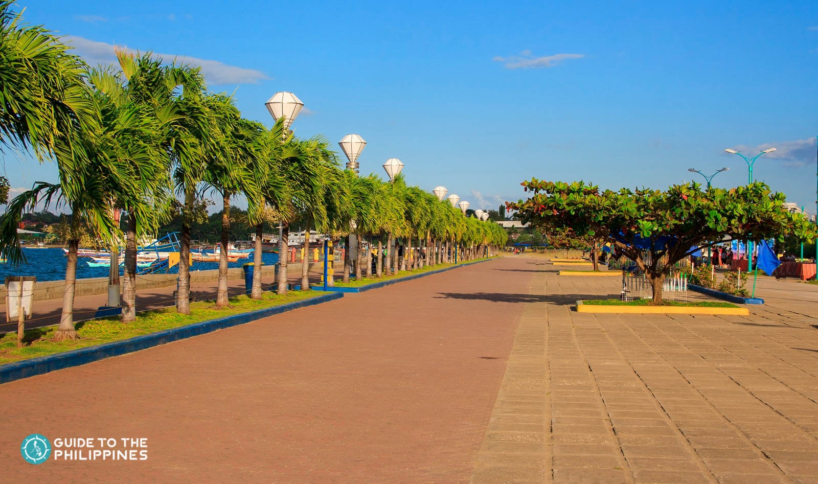 https://mdw-travel-data-us-east-1.s3.amazonaws.com/img/country/Philippines/Puerto-Princesa-City-Baywalk/img_01.jpg