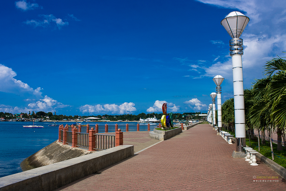 https://mdw-travel-data-us-east-1.s3.amazonaws.com/img/country/Philippines/Puerto-Princesa-City-Baywalk/img_02.jpg