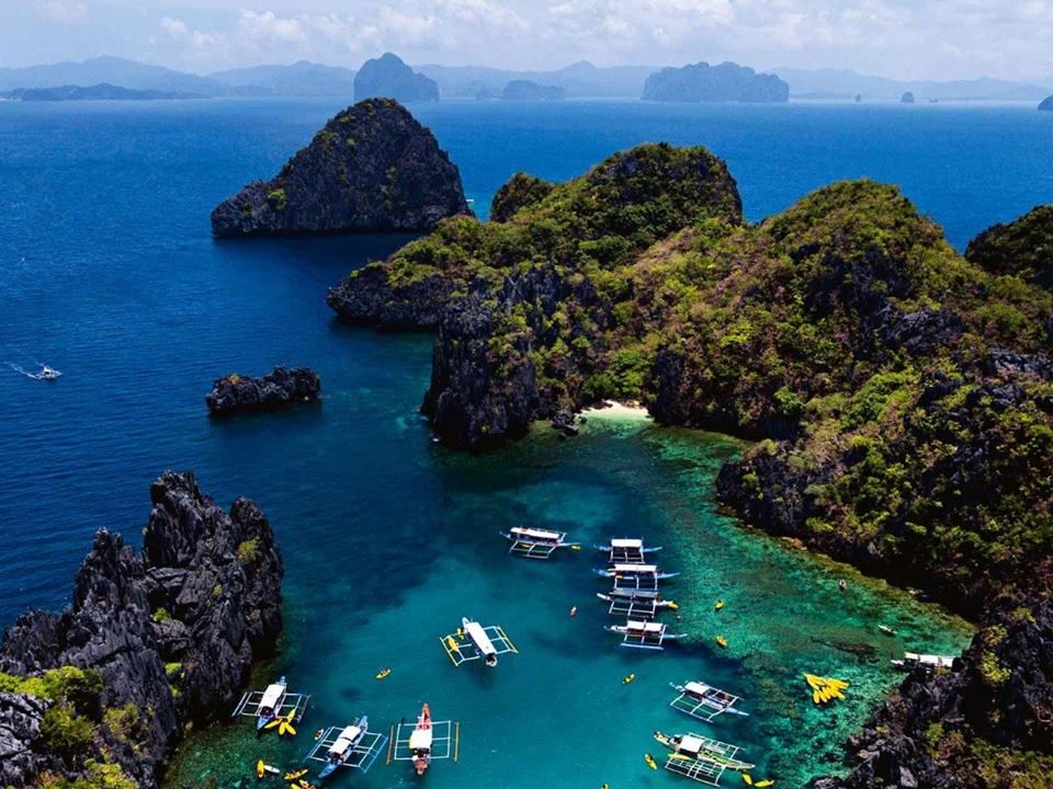 https://mdw-travel-data-us-east-1.s3.amazonaws.com/img/country/Philippines/Redono-Residence/img_03.jpg