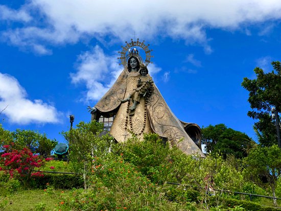 https://mdw-travel-data-us-east-1.s3.amazonaws.com/img/country/Philippines/Regina-Rica/img_02.jpg