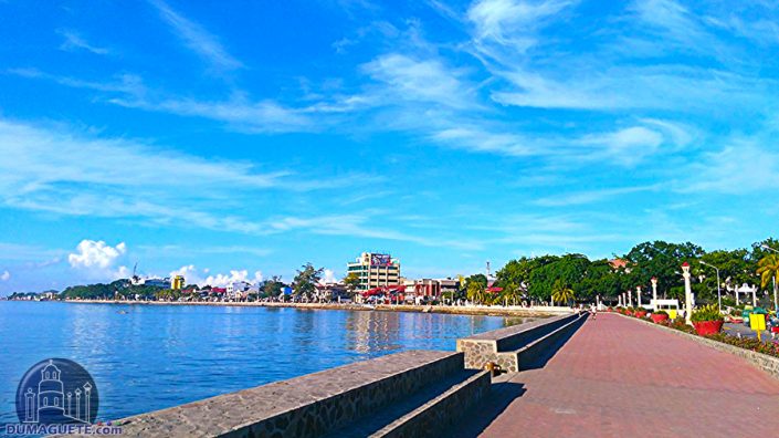 https://mdw-travel-data-us-east-1.s3.amazonaws.com/img/country/Philippines/Rizal-Boulevard/img_01.jpg