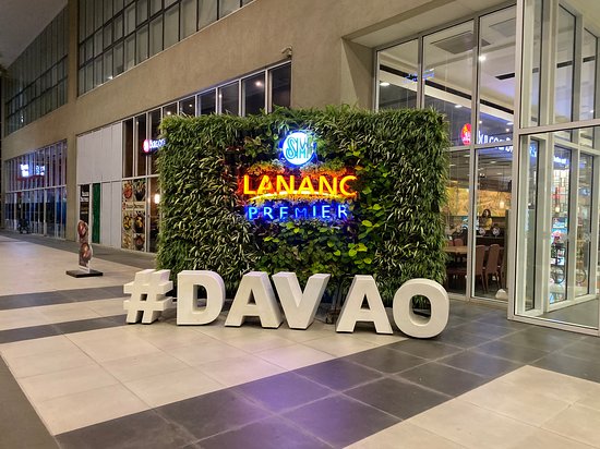 https://mdw-travel-data-us-east-1.s3.amazonaws.com/img/country/Philippines/SM-Lanang-Premier/img_01.jpg