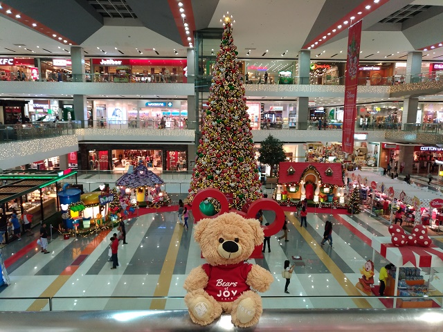 https://mdw-travel-data-us-east-1.s3.amazonaws.com/img/country/Philippines/SM-Lanang-Premier/img_02.jpg