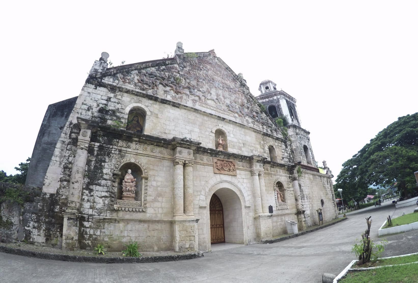 https://mdw-travel-data-us-east-1.s3.amazonaws.com/img/country/Philippines/San-Joaquin-Church/img_02.jpg