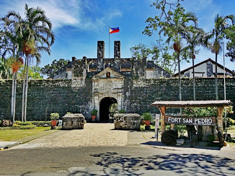 https://mdw-travel-data-us-east-1.s3.amazonaws.com/img/country/Philippines/San-Pedro-Street/img_02.jpg