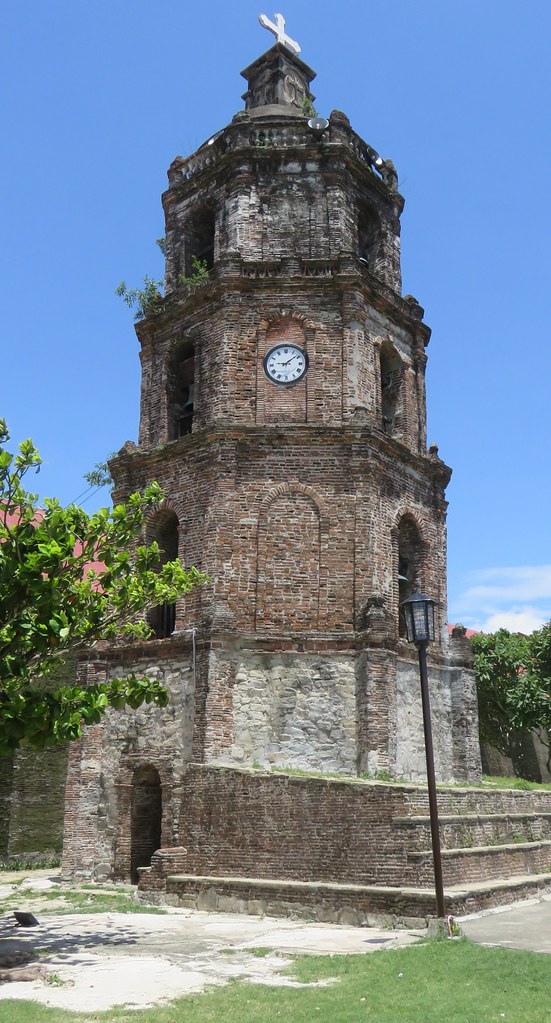 https://mdw-travel-data-us-east-1.s3.amazonaws.com/img/country/Philippines/Santa-Maria-Church-Bell-Tower/img_00.jpg