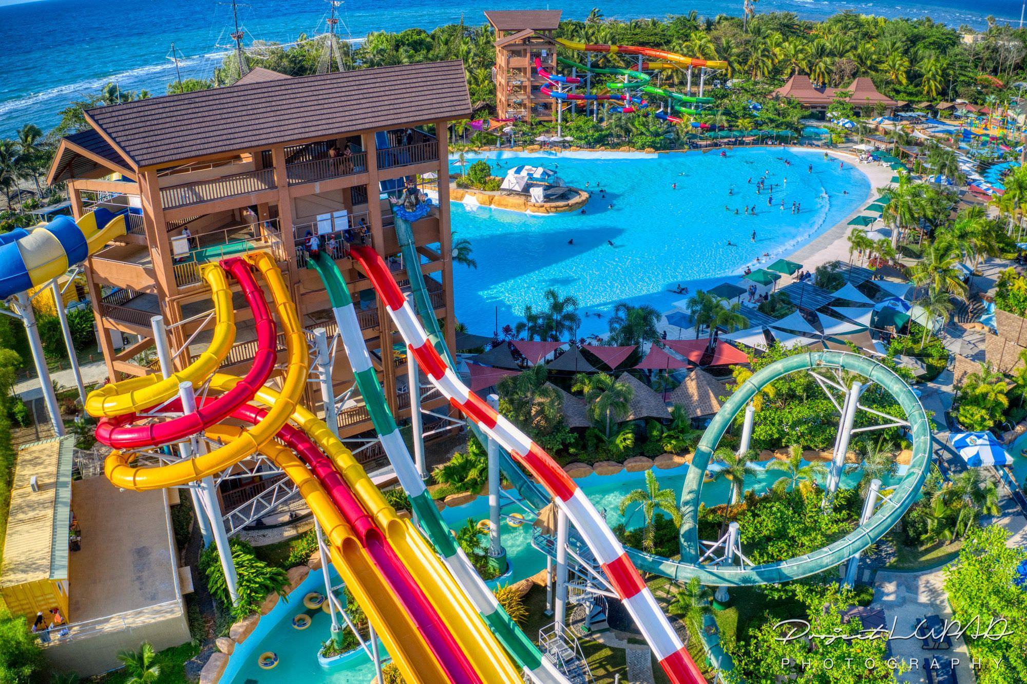 https://mdw-travel-data-us-east-1.s3.amazonaws.com/img/country/Philippines/Seven-Seas-Waterpark/img_01.jpg