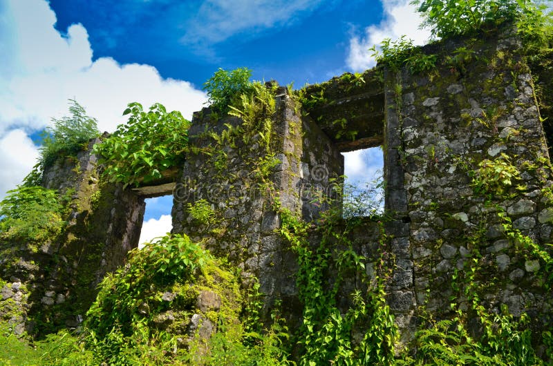https://mdw-travel-data-us-east-1.s3.amazonaws.com/img/country/Philippines/Siaton-Church-Ruins/img_02.jpg