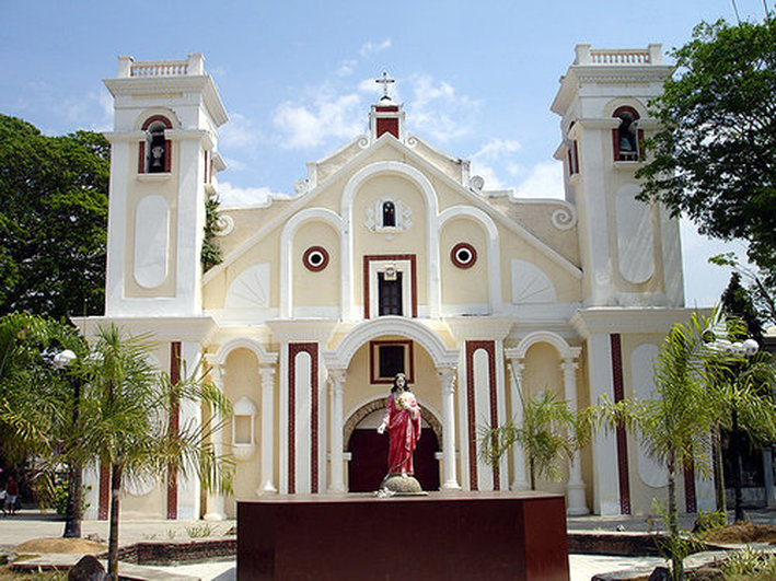https://mdw-travel-data-us-east-1.s3.amazonaws.com/img/country/Philippines/Sinait-Church/img_03.jpg