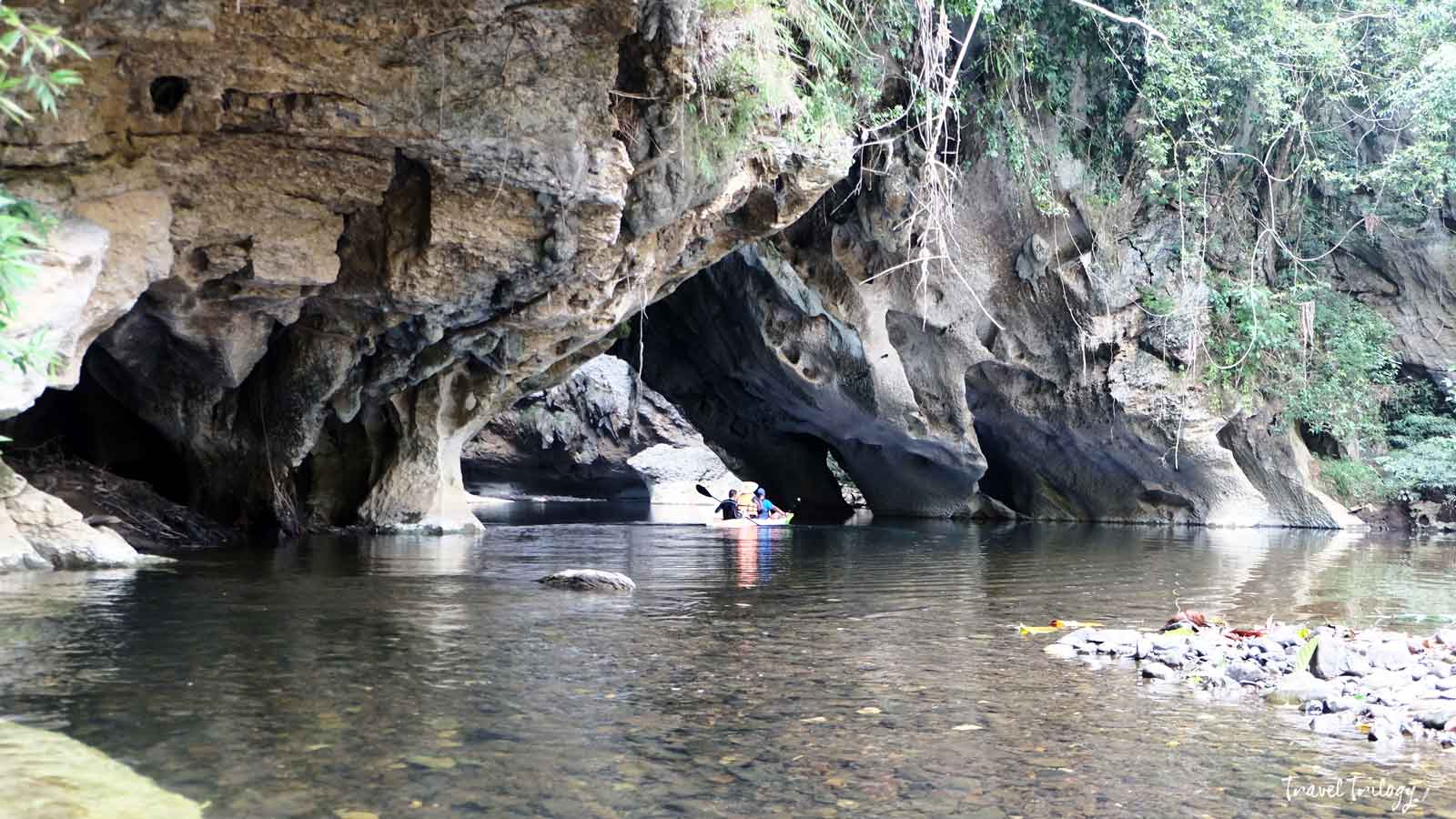 https://mdw-travel-data-us-east-1.s3.amazonaws.com/img/country/Philippines/Sohoton-Natural-Bridge/img_02.jpg