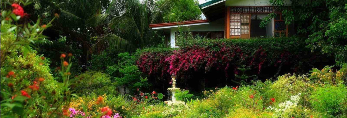 https://mdw-travel-data-us-east-1.s3.amazonaws.com/img/country/Philippines/Sonyas-Garden/img_01.jpg