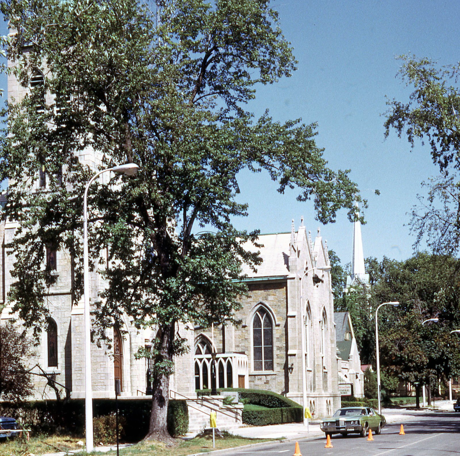 https://mdw-travel-data-us-east-1.s3.amazonaws.com/img/country/Philippines/St-Catherine-of-Alexandria-Cathedral/img_02.jpg
